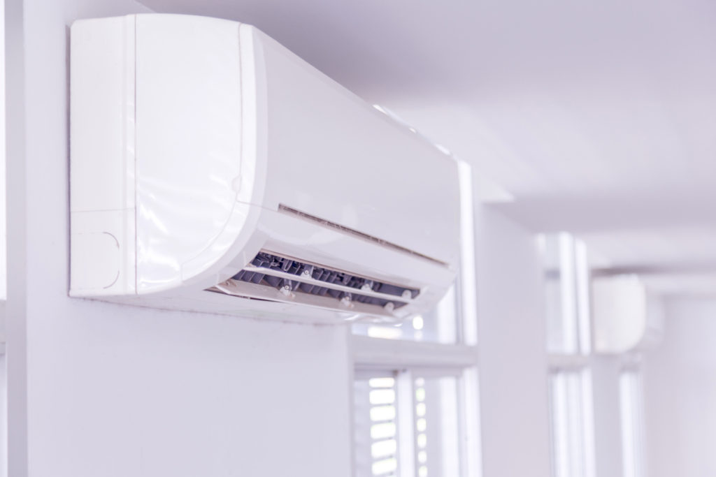 Dcutless mini split wall-mounted HVAC system